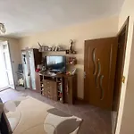Kiril Apartment *